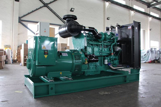 保亭320kw康明斯柴油发电车出租